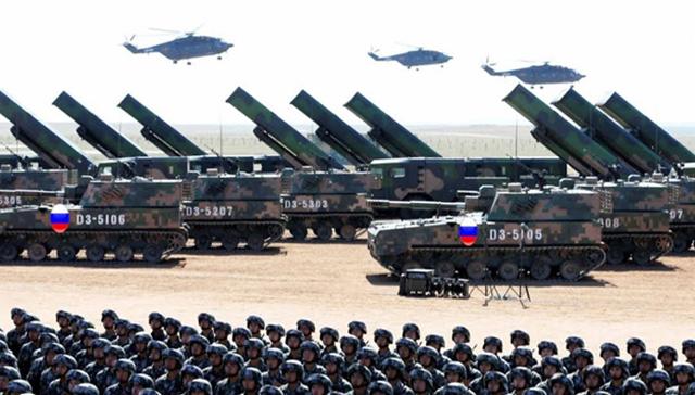 'Rusya, nkleer silahlardan daha tehlikeli silahlara sahip, INF'den ekilmek hata olur'