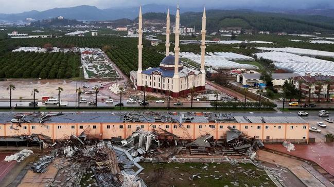 Antalya'daki hortumda can kayb 2'ye ykseldi