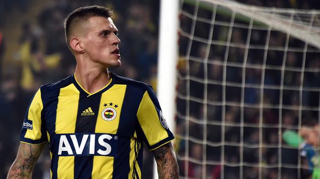 Fenerbahe'den ayrlmak isteyen Martin Skrtel'e Juventus talip oldu