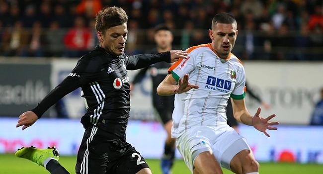 Merih Demiral iin talya'dan aklama! 'Onunla ilgileniyoruz'