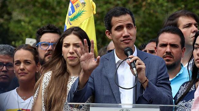 srail de Guaido'yu Venezuela'nn 'geici bakan' olarak tand