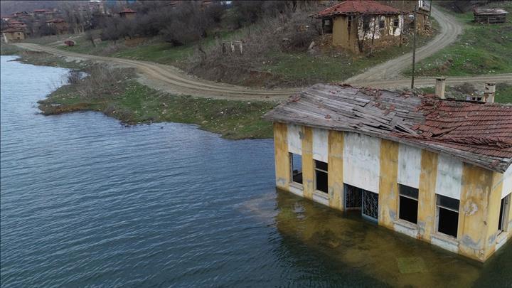 Bilecik'in sular altındaki 'sessiz köyü'
