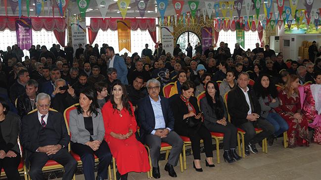 HDP'nin aday tantmnda, terr rgtn ven mar okundu