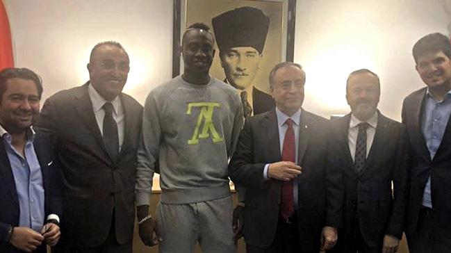 Galatasaray, Mbaye Diagne'ye yllk 2,3 milyon Euro deyecek