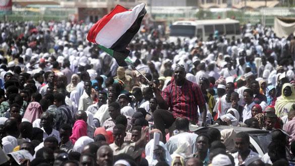 Sudan'da halka cumhurbakanl sarayna yrme ars