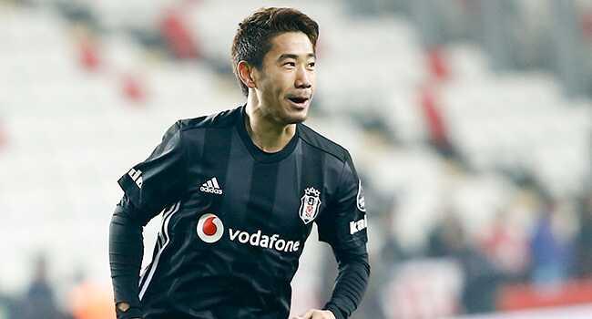 Beikta'n yeni transferi Kagawa maa damga vurdu