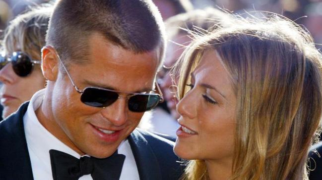 Brad Pitt Jennifer Aniston'n doum gn partisine katld! 