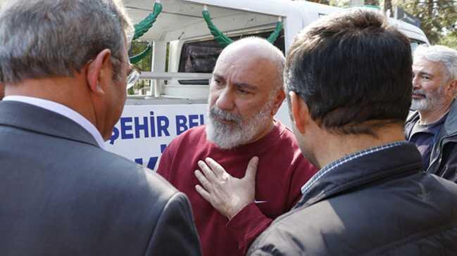 Oyuncu Mustafa Avkran'n babas, Antalya'da topraa verildi 