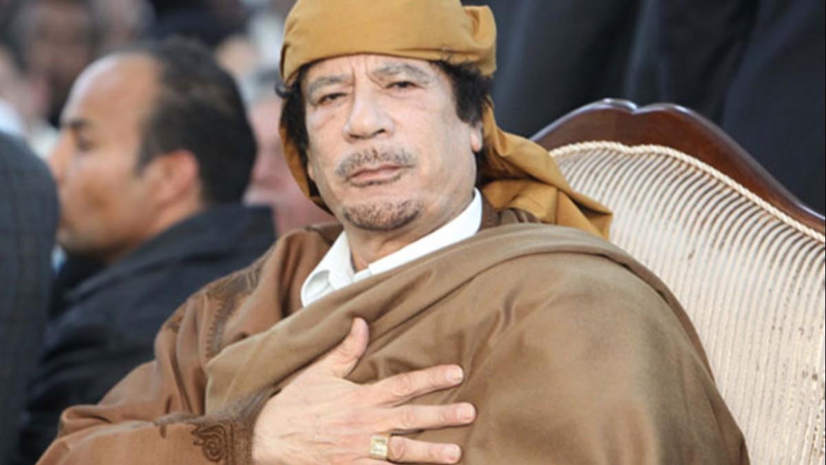 "Sarkozy, Kaddafi'den 8 milyon dolar ald"