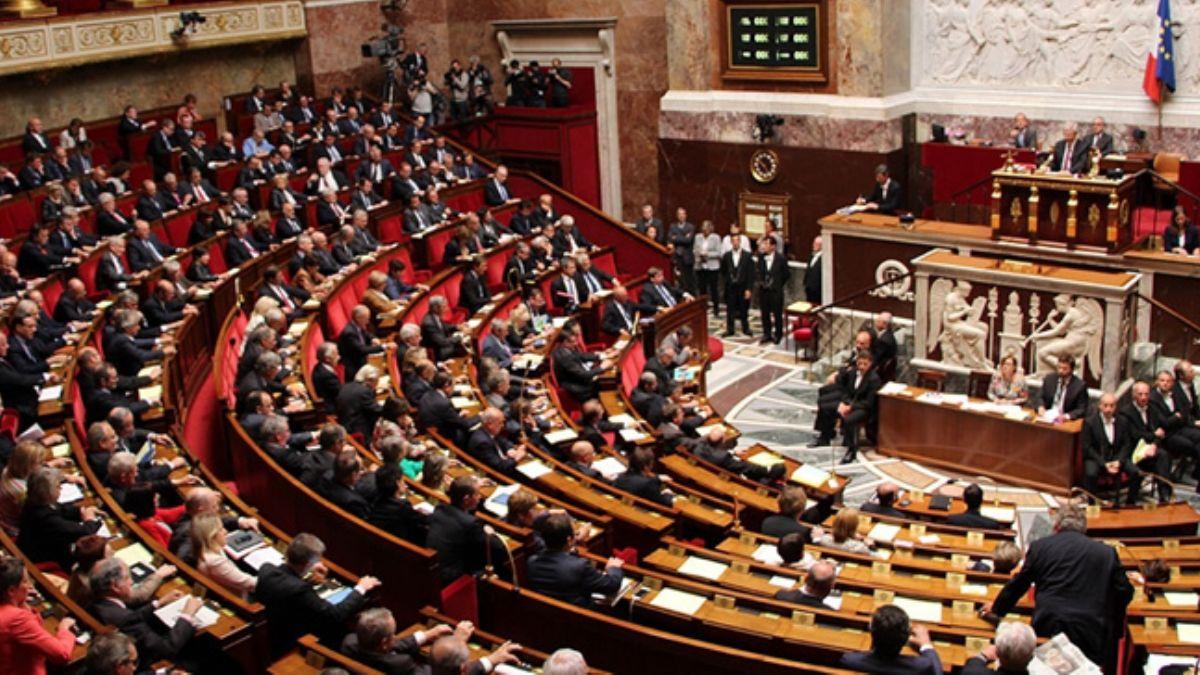 Fransa Ulusal Meclisinde referandum iin yasa teklifi reddedildi