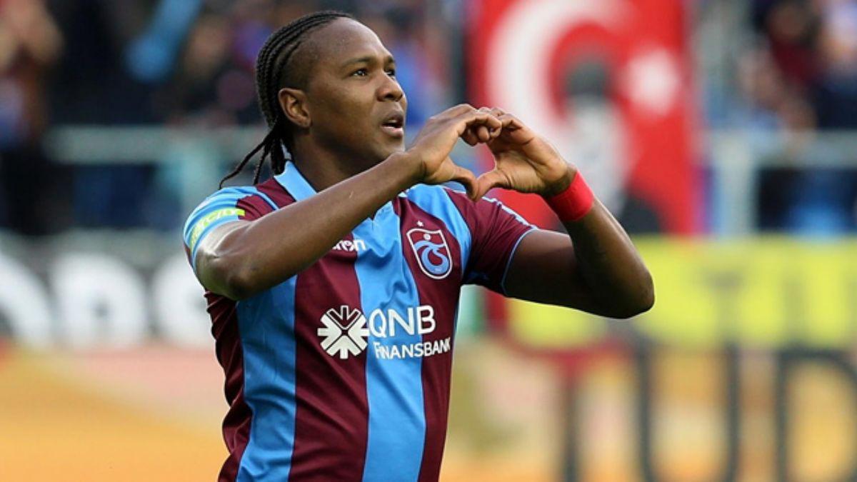 Trabzonspor Hugo Rodallega'nn szlemesini uzatyor