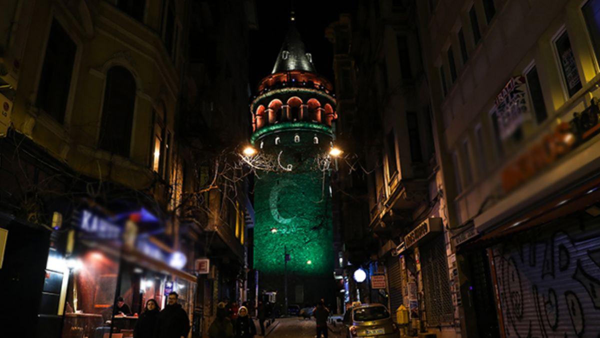 Galata Kulesi, Yeilay Haftas nedeniyle yeile brnd