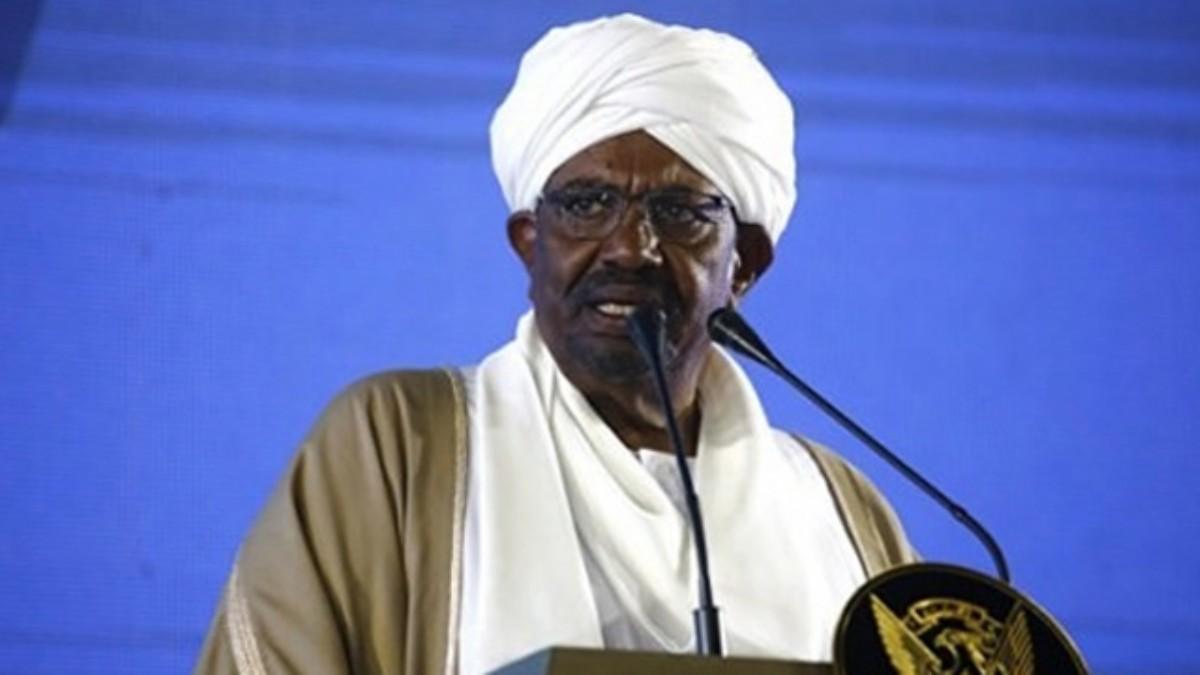  Sudan istihbarat bakan, 'srail ile gizlice grt' iddialarn yalanlad