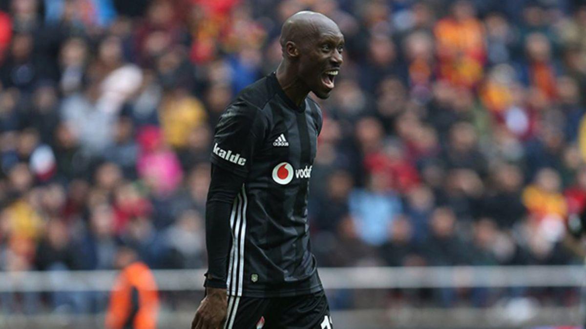 Atiba Hutchinson yllara meydan okuyor