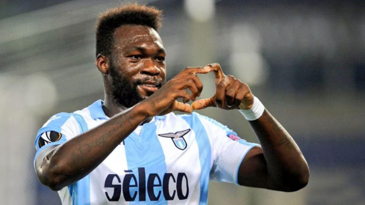 Galatasaray'n son anda transfer edemedii Felipe Caicedo, ikinci yarya mthi girdi