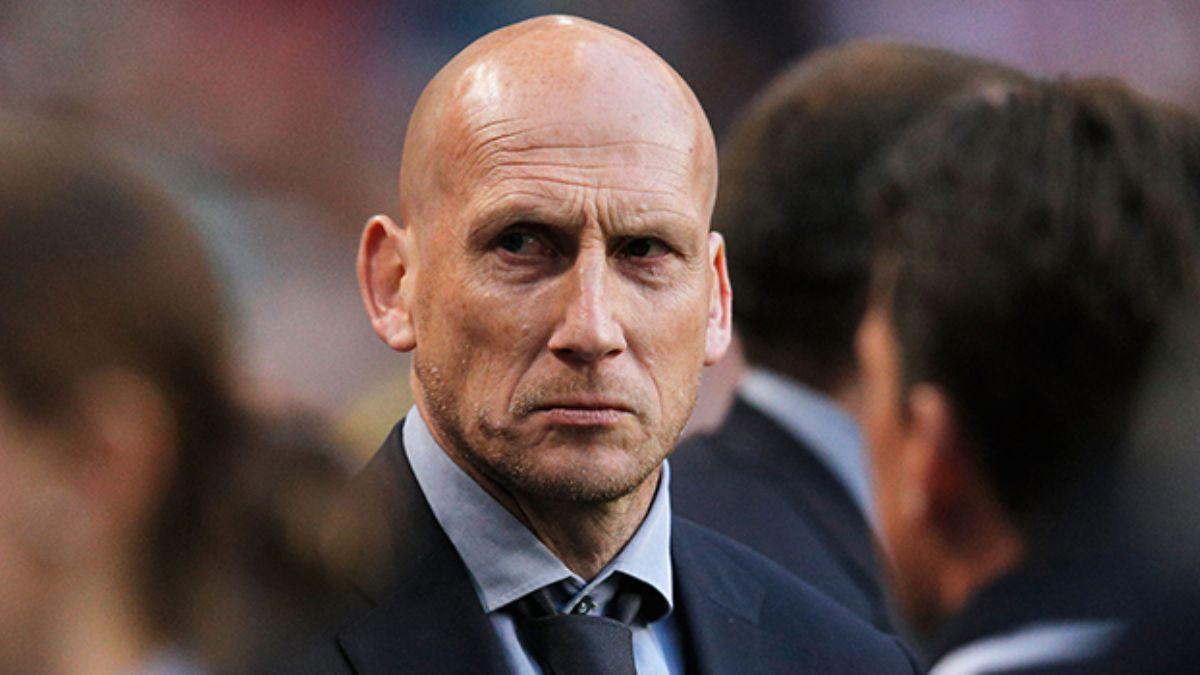 Feyenoord'un yeni teknik direktr Jaap Stam oldu