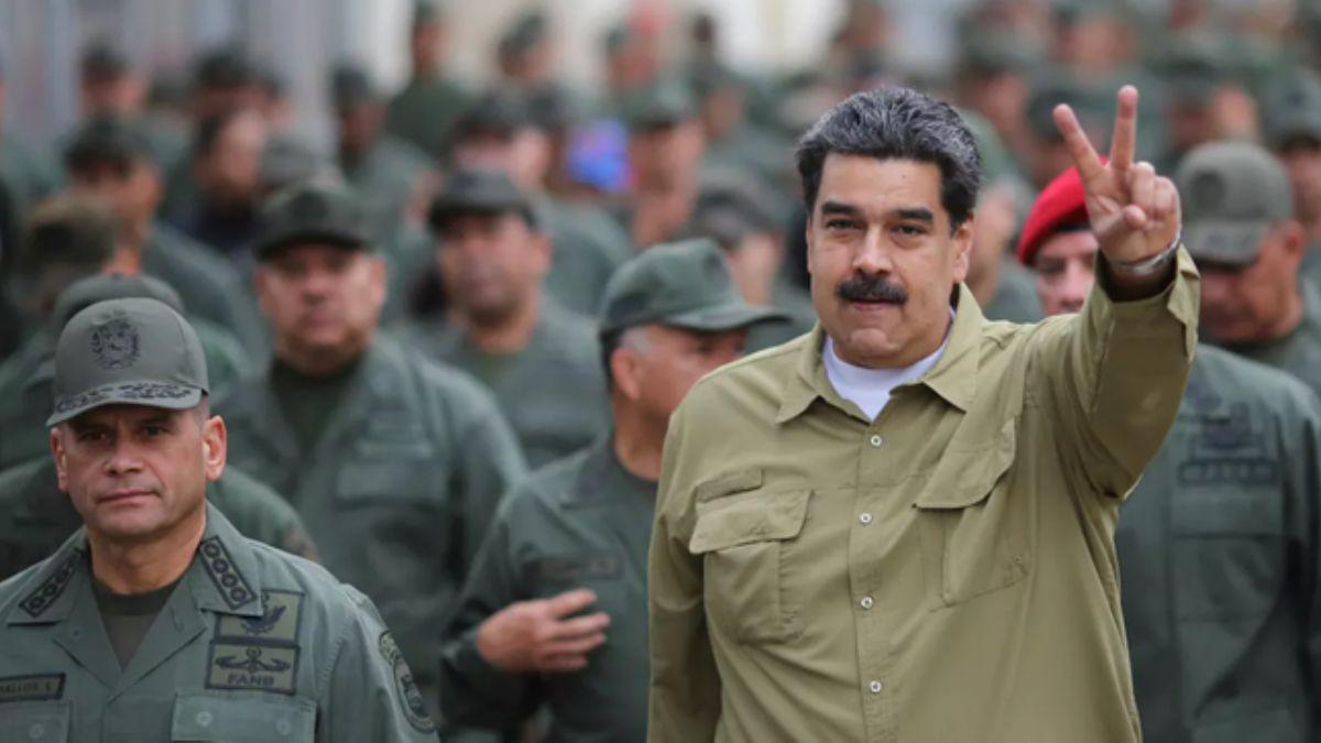 Venezuela Devlet Bakan Maduro orduya teekkr etti