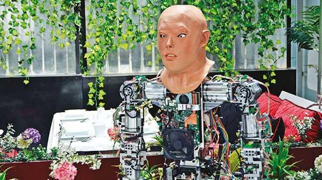 Türkiye’nin ilk insansı robotu
