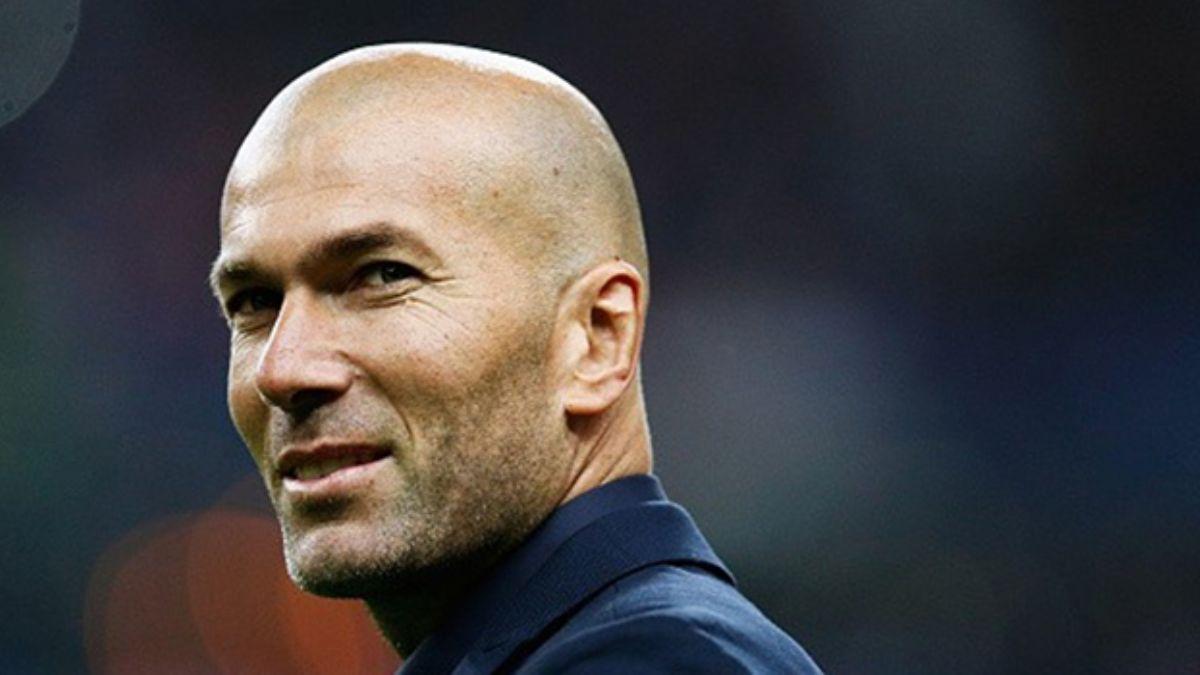 Real Madrid, Zinedine Zidane' resmen duyurdu