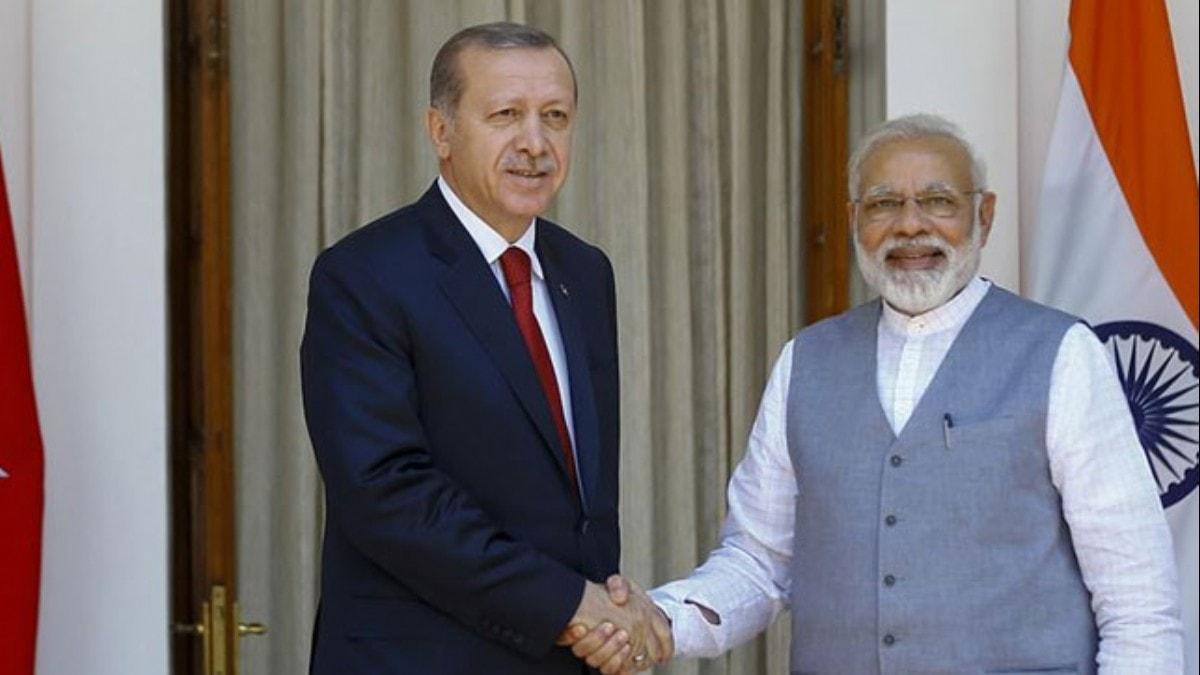 Cumhurbakan Erdoan ile Hindistan Babakan Modi telefonda grt