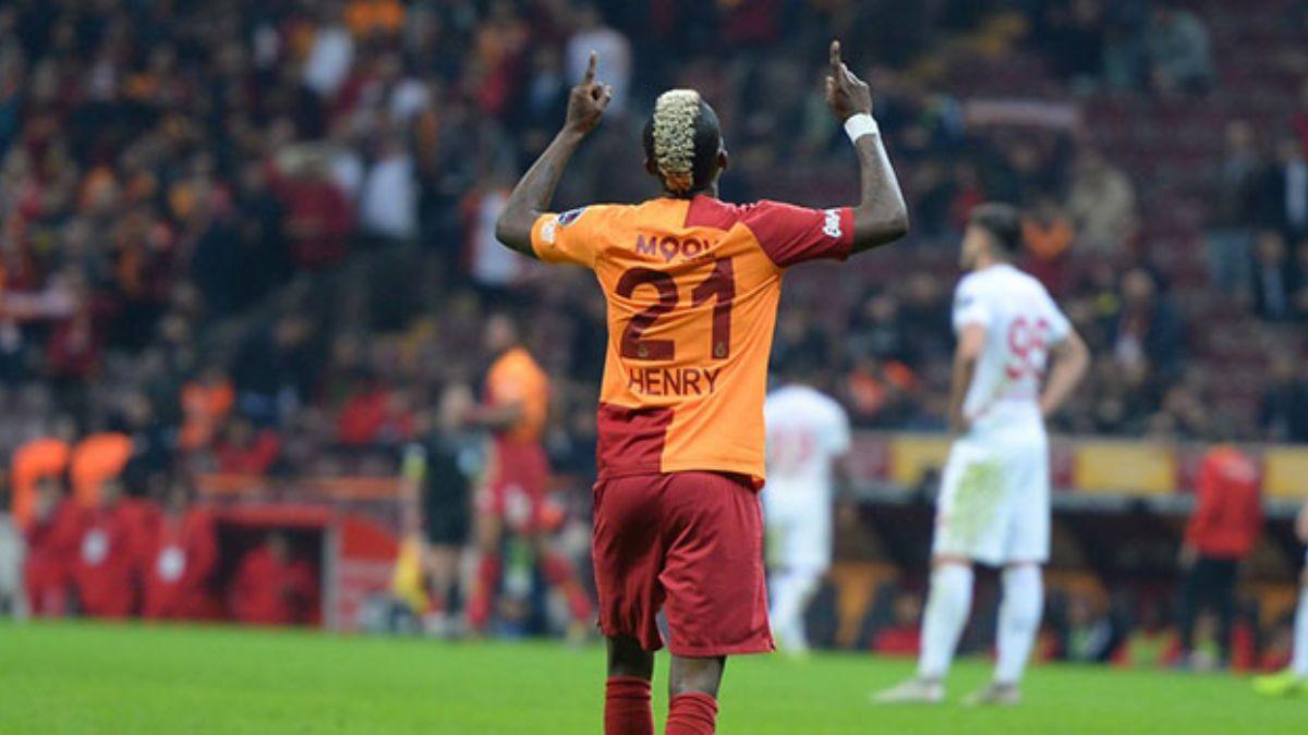 Henry Onyekuru: Bugnk oyun mantalitesiyle nmzdeki malara kmalyz