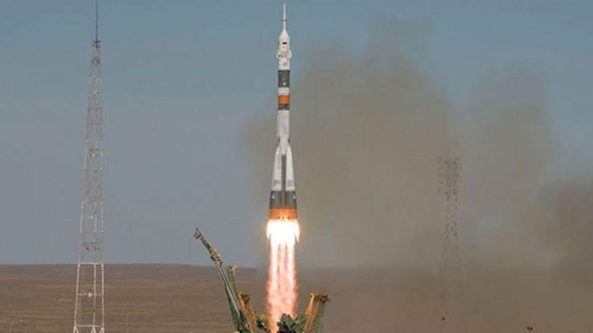 Kazakistan'daki Baykonur Uzay ss'nden Soyuz MS 12 uzaya frlatld