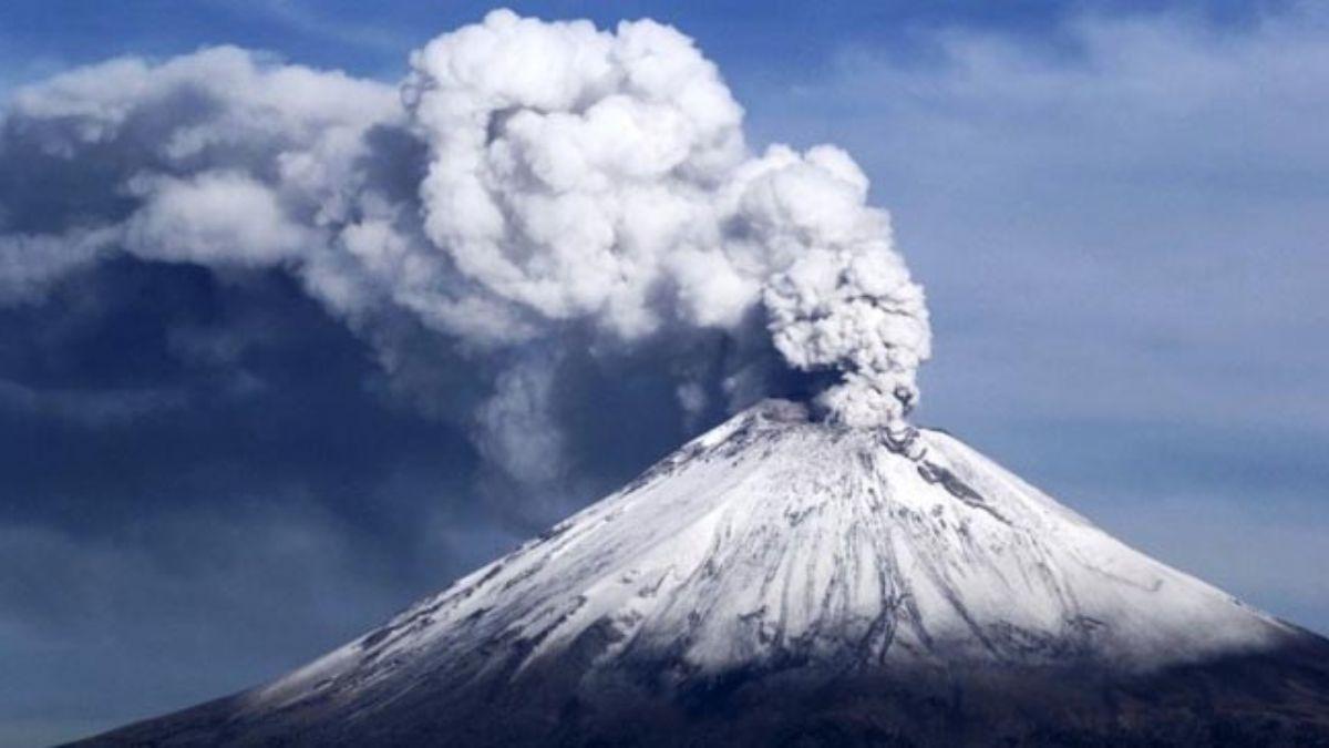 Meksika'da Popocatepetl yanardanda patlama