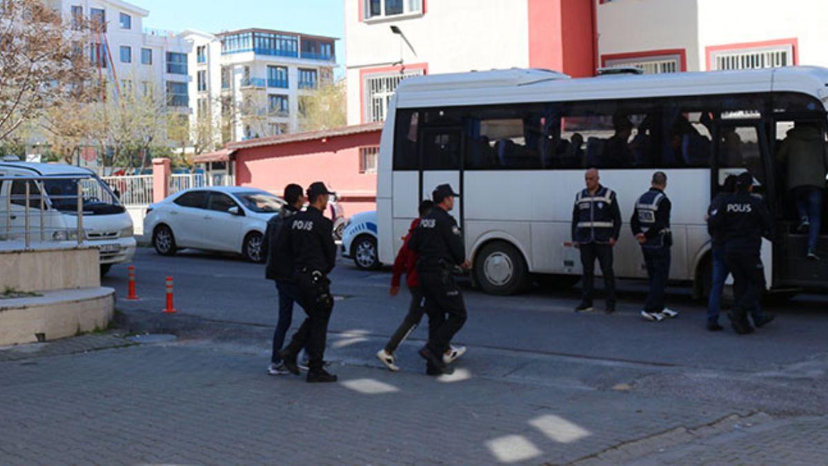 Yalova merkezli 12 ilde FET/PDY operasyonu: 22 gzalt