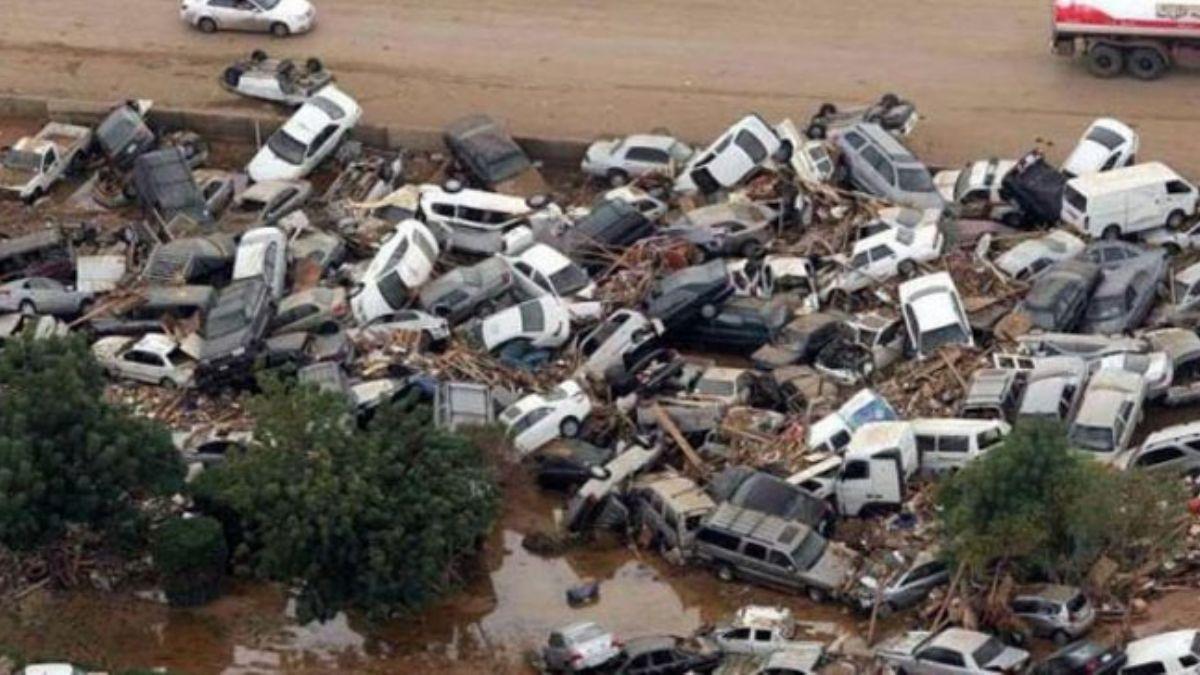 ran'da sel felaketi sonucu 17 kii hayatn kaybetti, 74 kii yaraland