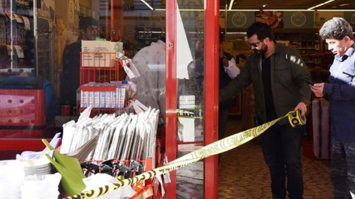Antalya'da, marketten bebek st ve mama alarken yakaland, kasiyere saldrd