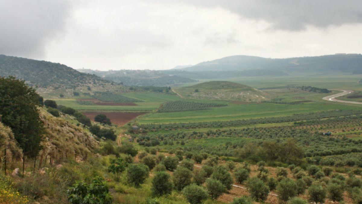 Golan Tepeleri'nin nemi nedir" Golan Tepeleri nerede"