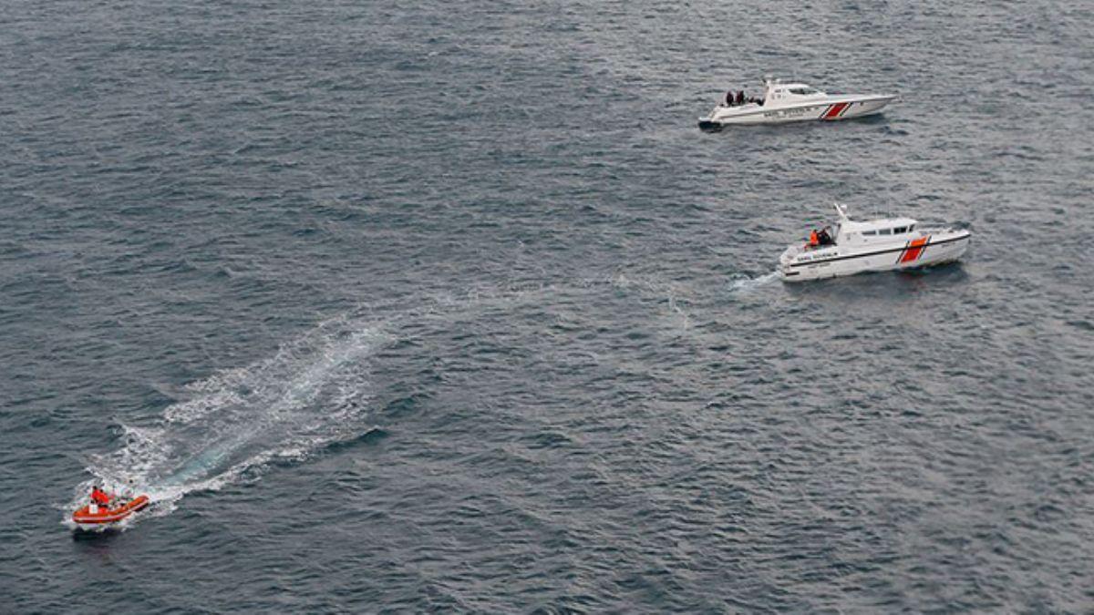 Son Dakika! anakkale'de dzensiz gmenleri tayan tekne batt