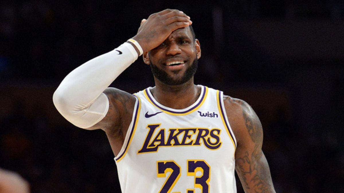 LeBron James'li Los Angeles Lakers, st ste 6'nc kez play-off'lara kalamad
