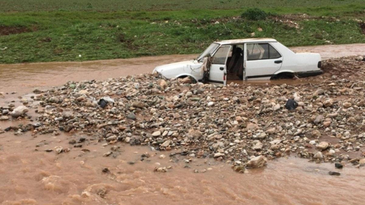 Gaziantep'te 2 kii sele kaplarak kayboldu