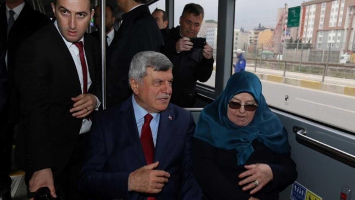 Grevi devreden Tahir brahim Karaosmanolu evine otobsle dnd