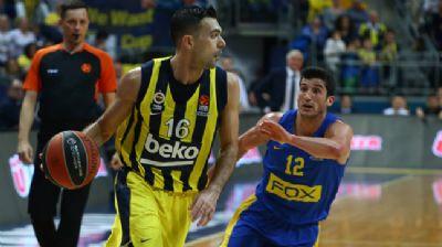 Fenerbahe Beko sahasnda Maccabi FOX'u son saniye lyle devirdi