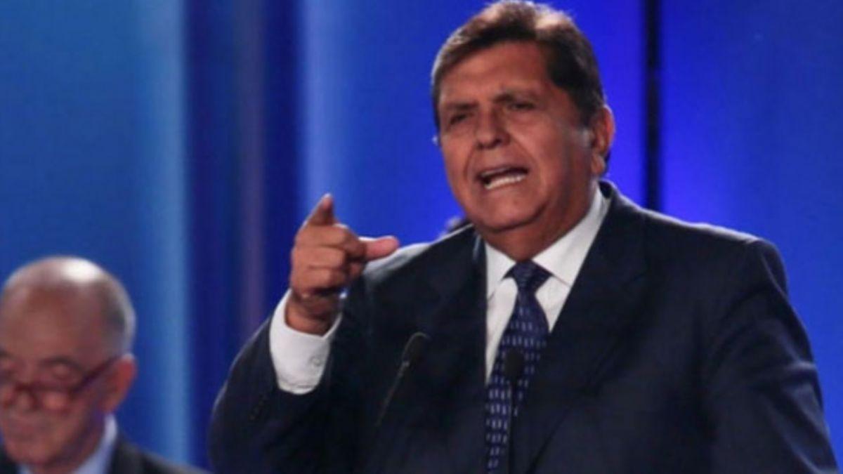 Peru'nun eski Devlet Bakan Alan Garcia, kendini vurdu