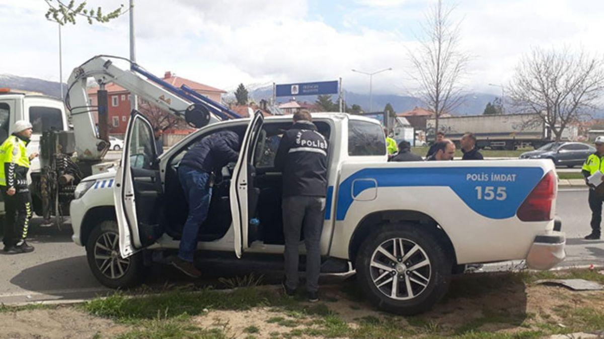 Erzincan'da polis arac kaza yapt: 2'si polis, 3 yaral