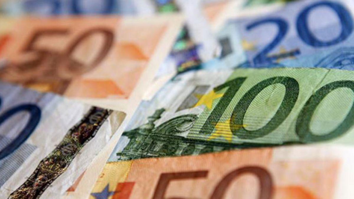 Hazine toplamda 3.7 milyar euro DBS ihra edecek