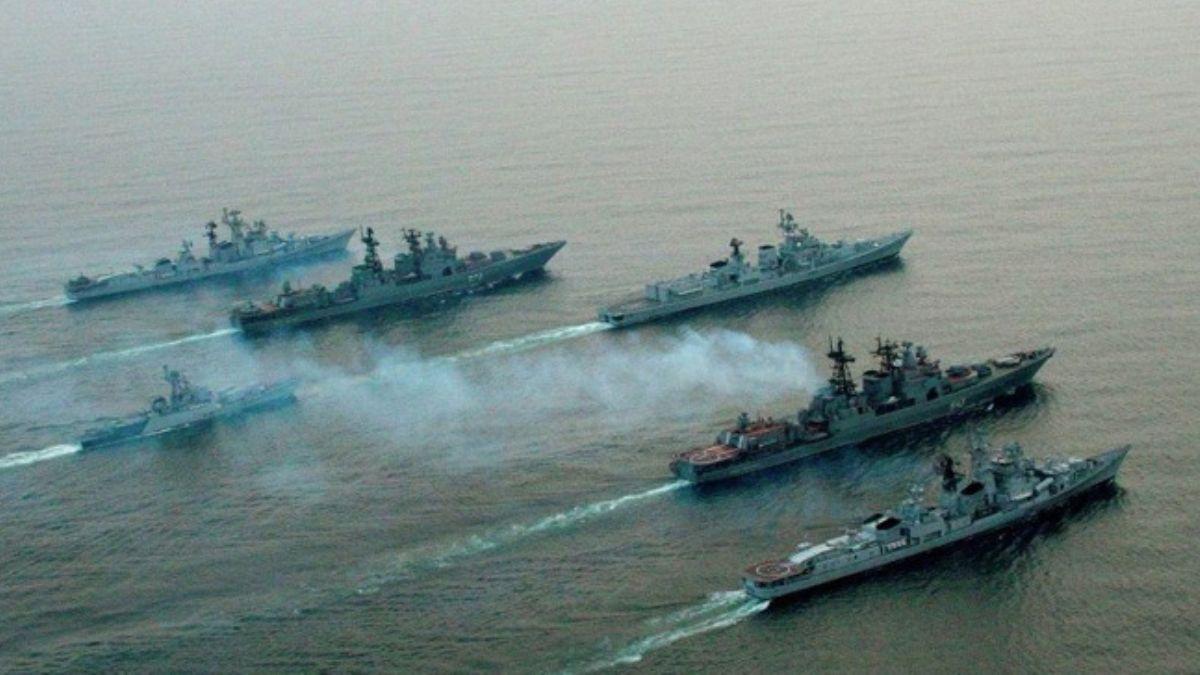 Putin: 80'den fazla sava gemisi Rus deniz filosuna katld