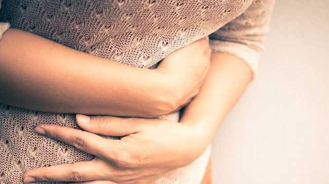 Karın ağrısıyla hastaneye gitti, karnından 13 kiloluk kitle çıkarıldı