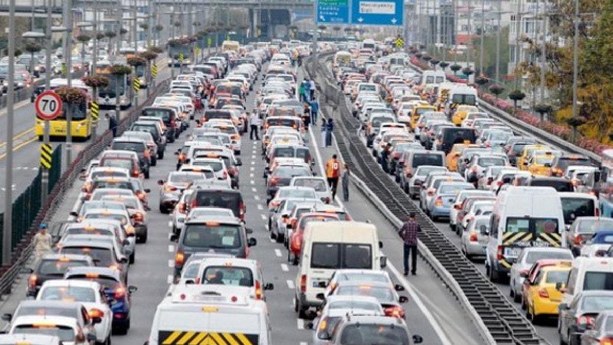 Trafikte yeni dnem! Kent merkezindeki noktalara 'dk emisyon alanlar' ilan edilecek