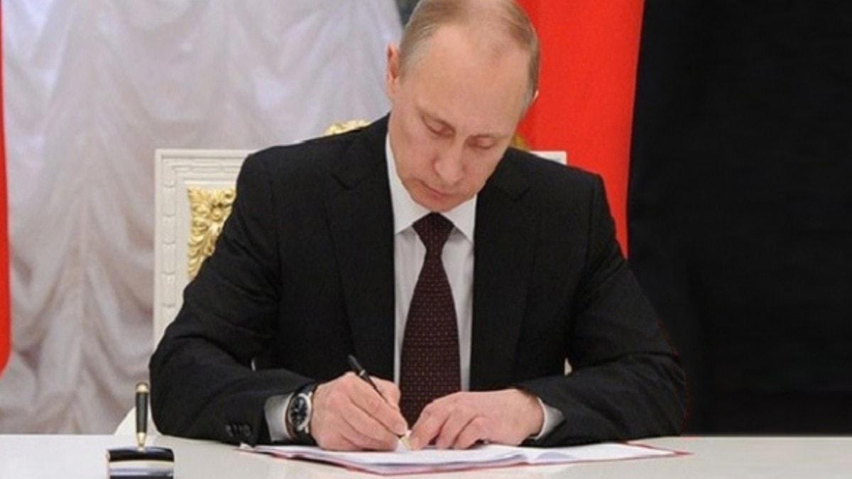 Putin imzalad! Ukrayna'y zor bir dnem bekliyor