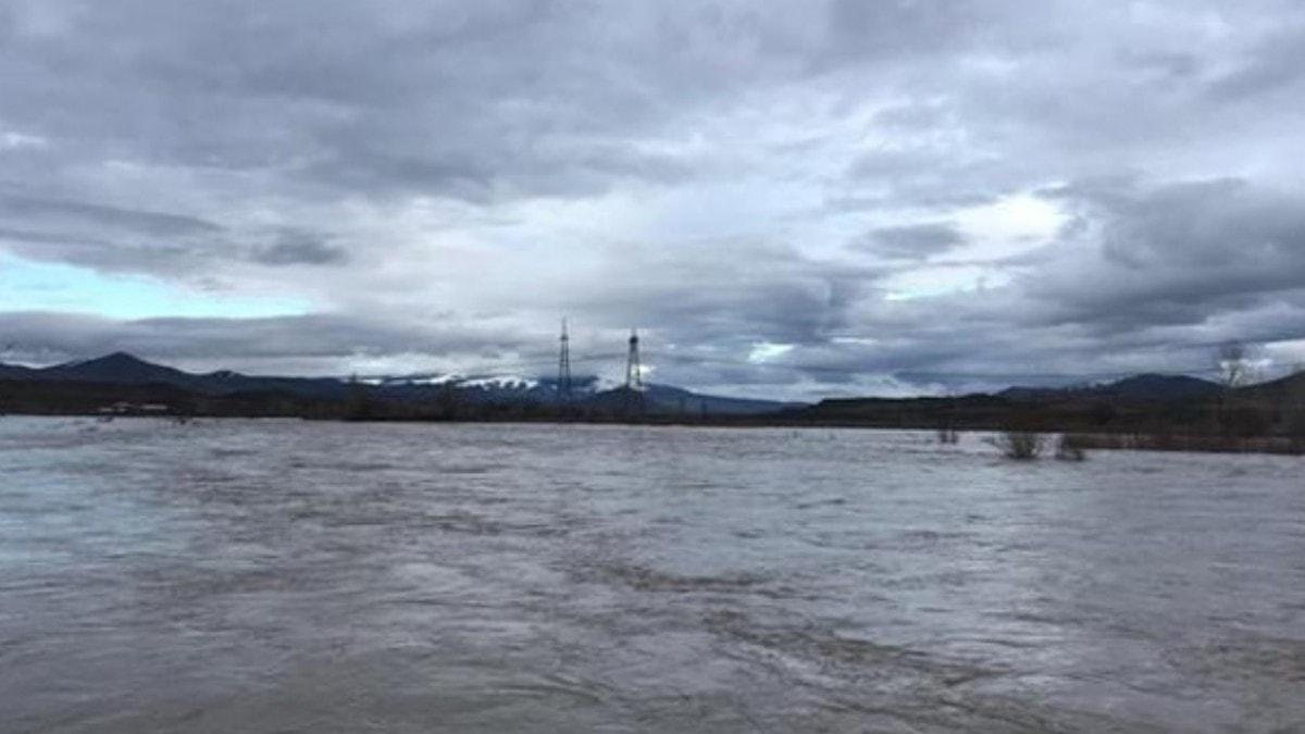 Aras Nehri'nde su seviyesi ykseldi