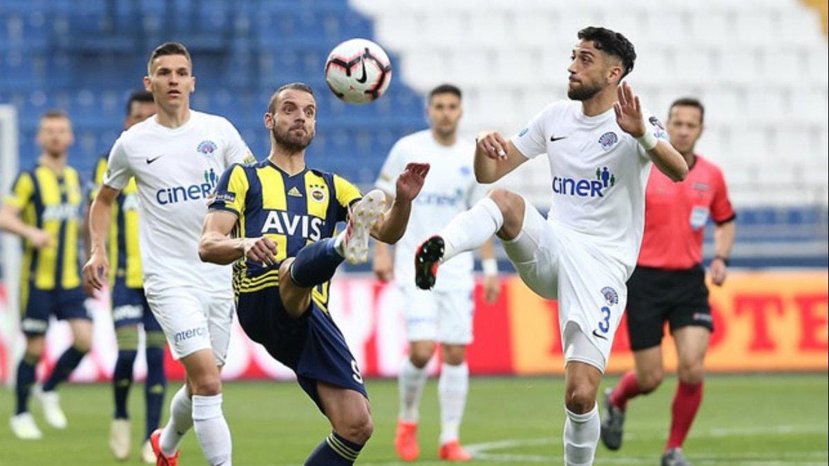 Fenerbahe'de  deiiklik