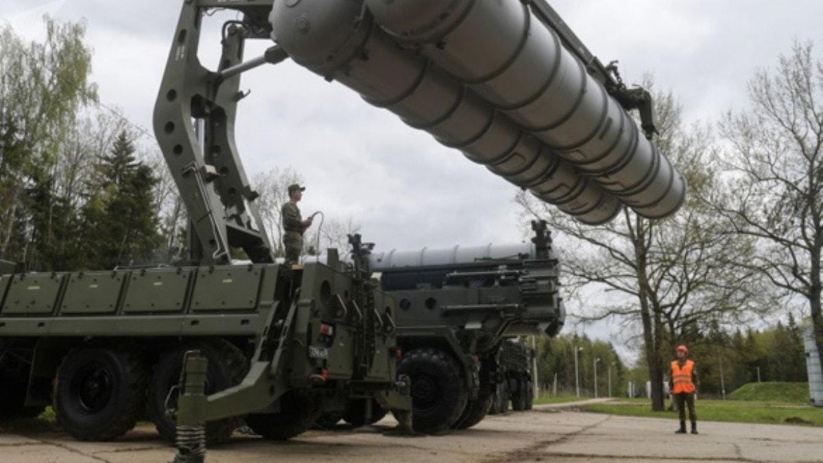 S-400'leri kullanacak 100 Trk askerin eitimi bu ay balyor