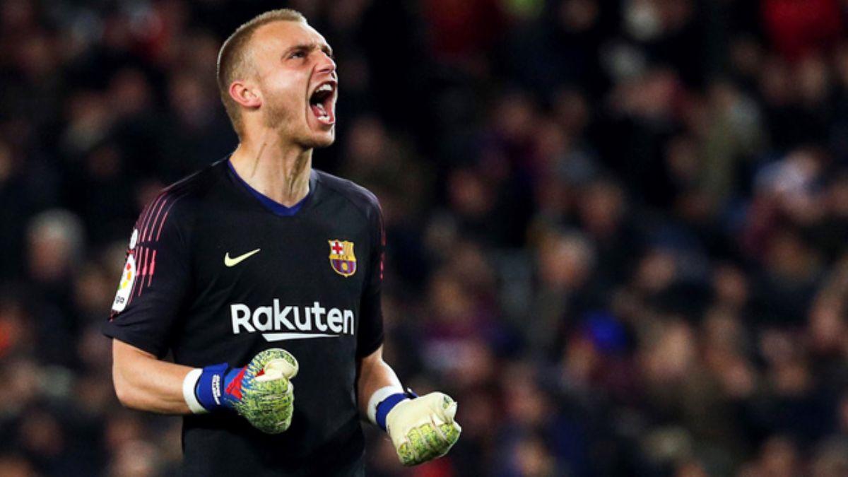 Fenerbahe kaleci sorununu Jasper Cillessen ile zecek