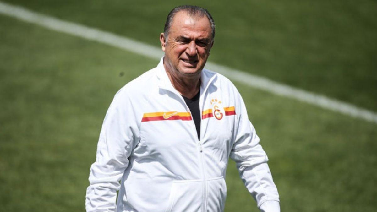 Fatih Terim Galatasaray'da 18. kupann peinde