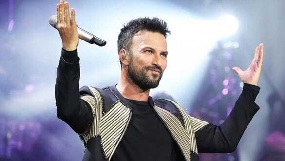 Tarkan Moskova'yı coşturdu