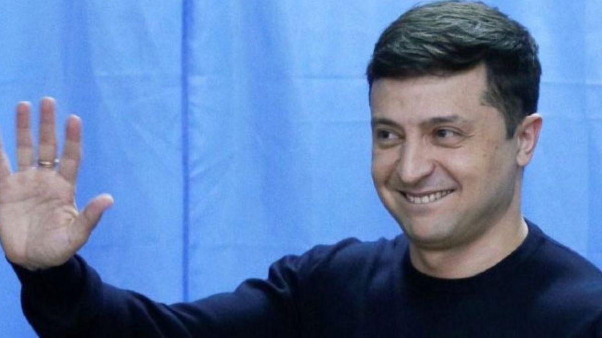 Ukrayna Devlet Bakanl seimlerini kazanan Zelenskiy 20 Mays'ta yemin edecek